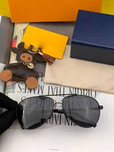 Markendesigner digitaler Bilderrahmen Shady Rays Sonnenbrille CR7 Brillen Sommermode Hochwertiger 18x24 Rahmen Originalverpackung