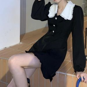 Sıradan elbiseler moda sokak retro bebek yaka kısa etek kadın bahar ve sonbahar tatlı kız seksi küçük siyah uzun kollu elbise