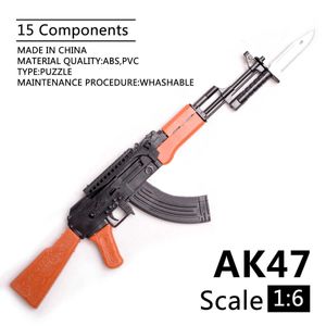 Commercio all'ingrosso mini scala AK47 fucile giocattolo pistola modello di assemblaggio puzzle mattoni da costruzione pistola soldato arma per action figure