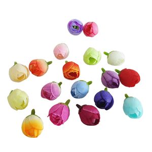 200pcs Flores artificiais baratas rosa bud mini rosa de cabeça para banda de banda de banda decorativa decoração de casamento