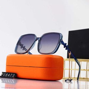 Мужские роскошные дизайнерские женские солнцезащитные очки поляризованная женская мода с сеть