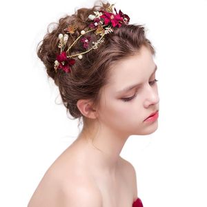 Saç klipleri barrettes gelin giyen rhinestone simülasyon çiçekleri boncuk takılar varış kişiselleştirilmiş süslü dökme vintage tiaras bnhair