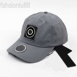 Erkek Tasarımcı Şapkalar Kadınlar İçin Lüks Beyzbol Kapağı Küçük Nefes Alabalı Delikli Casquette Nakışları ile Moda Kıvrılmış Mens Ith Ayarlanabilir Kayış PJ075 C23