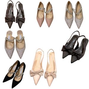 Moda sandalet lüks tasarımcı sıcak elmas ayakkabıları açık anti -slip yüksek topuklu yay ayak parmağı ayakkabıları gerçek deri kauçuk ayakkabılar su geçirmez yemek ayakkabıları resmi ayakkabılar