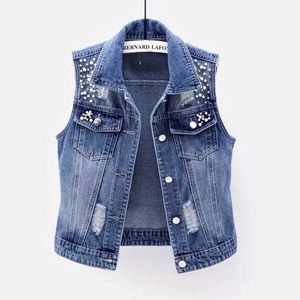 Women's Vests Luxury Pearl Fashion Tear Denim Women's Tank Top Autumn Plus Size Jeans Jacket Sleeveless Loose Short Coat Shoulder Strap Tank Top 230329