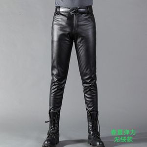 Мужские джинсы летние мужские мужские бизнес -стройные эластичные черные брюки кожи мужские эластичные жесткие брюки Pu Shiny Pencil A71002 230330