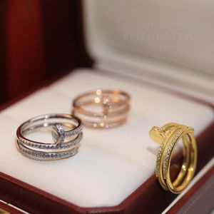 Tırnak Ring Clou Ring Kadın Tasarımcı Elmas Boyutu 6 7 8 İnce Gümüş T0P Kalite Resmi Reprodüksiyonlar Moda Klasik Stil Yıldönümü Hediyesi 011 8GF4