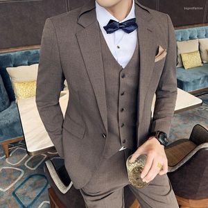 Erkek Suit (Ceket Yelek Pantolon) Erkekler İşi Erkek Üç Parçalı Tam Elbise Takım Damat Düğün Moda Smokin Çıngırak Blazers