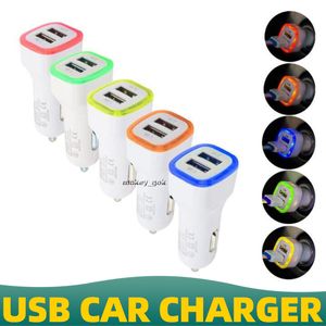 Araba Şarj Cihazı LED Işık Çift Çift USB Araba Şarj Cihazı Coche De Cargador Cep Telefonu İçin Çakır