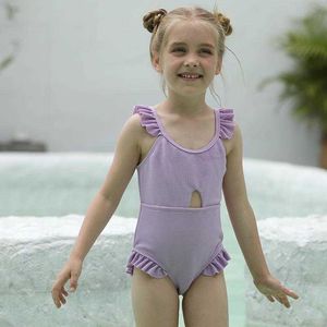 One Piece Solid Color Childrens One piece Swimsuit Lace Sling Girls Swimwear Wholesale