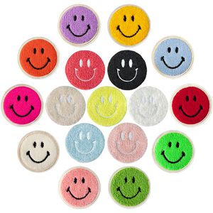Kavramlar 16 PCS Gülümseme Yüz Yamaları Yamalar Üzerinde Sevimli Demir 2.8 inç Şenil Preppy Mutlu Yüz Nakışları Sırt Çantaları Şapkalar Kıyafet Ceketleri Dekoratif DIY Craft