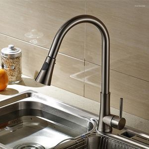 Mutfak Muslukları Çeken Sprey Tek Terap Döner Spout Modern Pirinç Fırçalı Nikel Gemi Mikseri Musluk Suyu LK-9908Kitchen