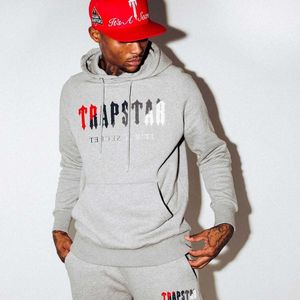 Tasarımcı Giyim Erkek Tişörtü Hoodie Trapstar Kırmızı Siyah Havlu Nakışlı Peluş Kazak Pantolon Seti Sonbahar/Kış Rahat Kazak Üst Pantolon Trendy Satılık