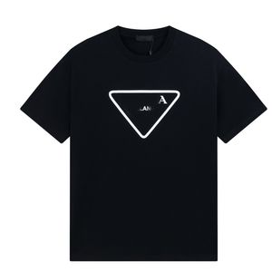 2023 Yeni Yaz Erkek Tasarımcı Tshirt Katı 3D Baskılı Gevşek Tişörtleri Mektuplar Baskı Kısa Kollu Baskı Lüks Erkekler O Lüks Erkekler O-Neck Rahat Moda Tees