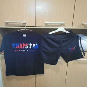 Summer Limited Erkekler Trapstar T Shirt Kısa Kollu Kıyafet Şenil Discovery Trailsuit Black Pamuk Baskı Londra Sokak Giyim Güneş Koruyucu Tasarım 44ess