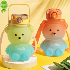 Sevimli Kawaii Su Şişesi Kız Bear Plastik Pembe Koreli Plastik Büyük Spor Okulu İçme Şişesi Kayış Saman