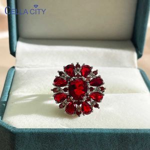 Band Rings Cella City Gümüş 925 Takı Yüzüğü Çiçek şekli olan kadınlar için kadınlar Ruby kırmızı değerli taşları kadın parti toptan hediye boyutu 6-10 J230517