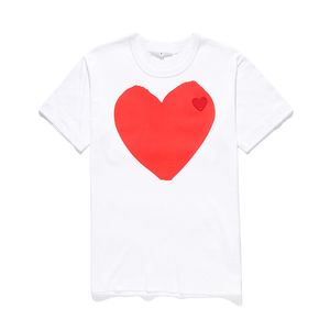 T Oyun Erkek Gömlek Tasarımcı CDG Nakış Kırmızı Kalp Commes Des Sıraslı Kadın Gömlek Rozeti Quanlity Tshirts Pamuk Kısa Kollu Yaz Gevşek Tee 61 S Gömlek EE