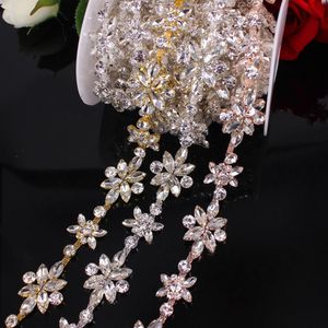 Bileşenler 1 yarda zarif rhinestone kırpma giysi dikiş dikiş aksesuarları Gelin elbise için klasik stil ile rhinestone zinciri ev için klasik stil