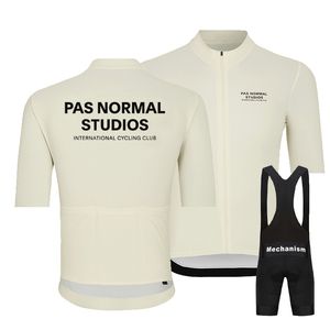 Bisiklet forması setleri pns ciclismo yaz kısa kollu pas normal stüdyolar giyim nefes alabilen maillot hombre set 230522