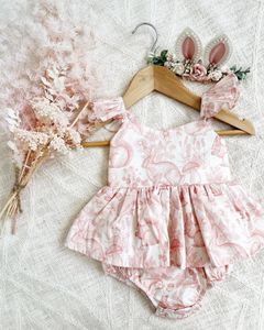 Dompers Baby Girl Dompergirl Платье мультфильм для кролика дизайн рукавочного дизайна Ruffle Hem милый комбинезон летний наряд 230525