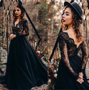 Vintage Gotik Siyah Bir Çizgi Gelinlik Uzun Kollu Seksi Derin V Boyun Açık Geri Gelin Gowns Dantel Mahkeme Tren Gelin İkinci resepsiyon elbisesi artı boyutu