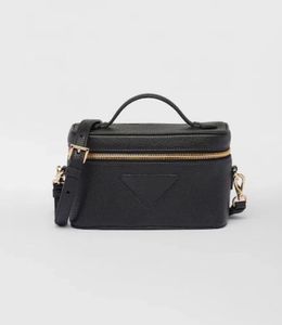 Kadın Tasarımcı Crossbody Bags Tuvalet çantası Buckskin desen katı deri çanta Üç renk siyah beyaz kahverengi bayan klasik kozmetik çanta küçük çanta