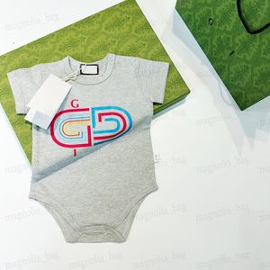 Summer Bebek Romper Tasarım Tulumları Yeni doğan kız için klasik moda Bebek Bodysuits Çocuk Giysileri% 100 Pamuk