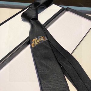 Moda siyah ipek kravat boyun bağlar erkek tasarımcı tigre s tasarımcılar iş cinturones mujeres ceintures tasarım femmes ceinture aksesuarları kutu ile