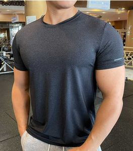 Erkek Tişörtleri Kamb Erkek Giysileri Gym Nefes Beklenebilir Hızlı Kuru Kısa Kollu T-Shirt Fitness Egzersiz Tişörtü Erkekler Giyim Ücretsiz Nakliye J230526