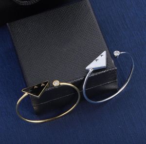 Изысканный треугольник браслеты браслет манжета золото серебряный серебряный серебряный дизайнер дизайнерские ювелирные ювелирные украшения классический браслет для мужчин женские любители свадьбы подарок