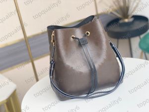 Hot fashion luxury designer Women classic bucket bag shoulder bag top leather Brand Letter Leather Shoulder crossbody bag