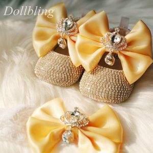 Sandals Dollbling Vintage Glitter Pink Chic Baby Name Luxury Diamond Shoes Headband Set Banquet Goddauther Christmas Gift Crib 230529