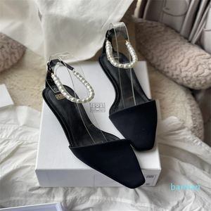 Дизайнерские ботинки Toteme Pearl Satin Sumps Черная лодыжка ремешка Италия 3,5 см в высоту европейский размер 35-40 Оригинальная коробка настоящие фотографии