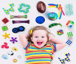 DHL Duyusal Seti, Stres ve Anksiyete Oyuncak Çocukları Yetişkinler, Doğum Günü Partisi için Özel Oyuncak Çeşitleri XNLW2509318