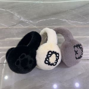 Şapkalar Eşarp Setleri Kulak Muffs Tasarımcı Kulak Muffs Klasik Kış Sıcak Peluş Kulaklıklar Kadın Tavşan Polar Kapak Lüks Marka Mektubu Earmuff Şapkalar Aksesuarlar 3 Renk