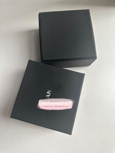 Подарочная упаковка 11X6 см, черная коробка для ювелирных изделий, чехол для хранения губки с буквами и буквами, хорошее качество