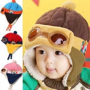 Kapaklar Şapkalar Sevimli Bebek Kış Şapkası Bebek Pilot Kapak Toddlers Serin Bebek Erkek Kız Çocuklar Kış Sıcak Çocuklar Örme Şapkalar 0-48 Ay 231202