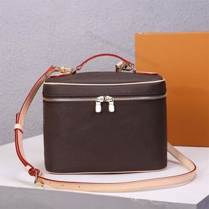 Kadın Tuvalet Kitleri Kozmetik Omuz Çantaları Güzel BB En Kaliteli Tasarımcı Deri Fermuar Büyük Boyut Crossbody Erkek Moda Pre2465