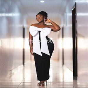 Zarif Beyaz Siyah Afrika Gece Elbise Big Bow ile Seksi Straplez Midi Artı Boyut Boyut Boyu Balo Elbise Özel Durum Resmi Kokteyl Elbise Mezuniyet Partisi