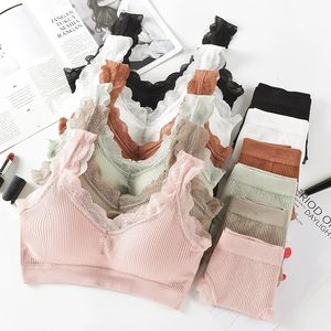Sexy Set The latest sexy lace lingerie set filled bra set without steel ring solid women's underwear comfortable fitness crop top 231205