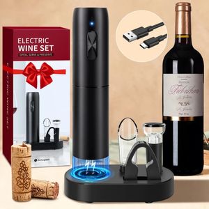 Openers Electric Wine Opener Set with Charging Base Automatic Corkscrew with Aerator Pourer and Foil Cutter for Kitchen Bar Party 231207