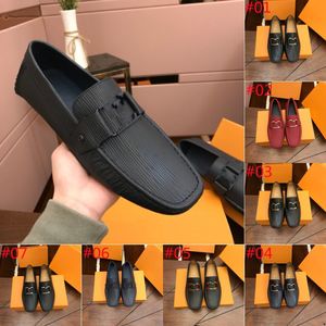 19Model 2024 Yaz Ayakkabıları Erkekler Daireler Moccasins Homme Erkekler Sürüş Erkek Loafer'ları Sırık Ayakkabı Moda Tasarımcı Elbise Düğün Ayakkabıları 38-46