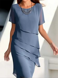 Temel gündelik elbiseler kadın iş elbisesi kılıf elbise şifon elbise midi elbise katmanlı mürettebat boyun kısa kolu