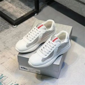 С коробкой 2023S/S Trainer Повседневная спортивная обувь для бега Кубок Америки Низкие женские мужские мужские резиновые подошвы из лакированной кожи Кроссовки оптом со скидкой