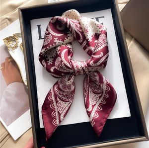 ГОРЯЧИЙ Стиль 70x70 см Простой дизайнерский шелковый шарф с буквенным принтом и цветочным принтом для женщин, модная сумка с длинной ручкой, шарфы, Парижская сумка на плечо, багажная лента, повязка на голову