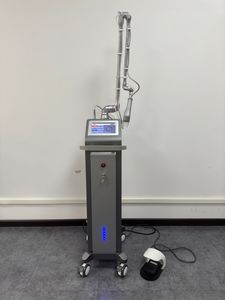 Вертикальный шрам Удаление пигментации Родинка Медицинский фракционный лазерный сканер Co2 Фракционный лазер Co2 против морщин Цена Лазерная машина для лечения CO2