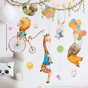 Karikatür Sevimli Afrika Hayvan Zürafa Tavşanı Bear Balon Duvar Çıkartmaları Çocuklar Odası Bebek Odası Duvar Çıkartmaları Dekoratif Sticker Dekor
