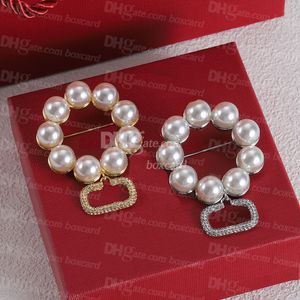 Wedding Party Pearl Brooches Pins Designer 18K Gold Plated Pins Classic Charm Brooches With Box Sets
