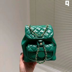 Sırt çantası tasarımcıları çantalar bayan sırt çantası backflip mini kitap okul çantası altın düğme tasarımcı çanta deri moda zinciri çanta elmas kontrol debriyaj çantası